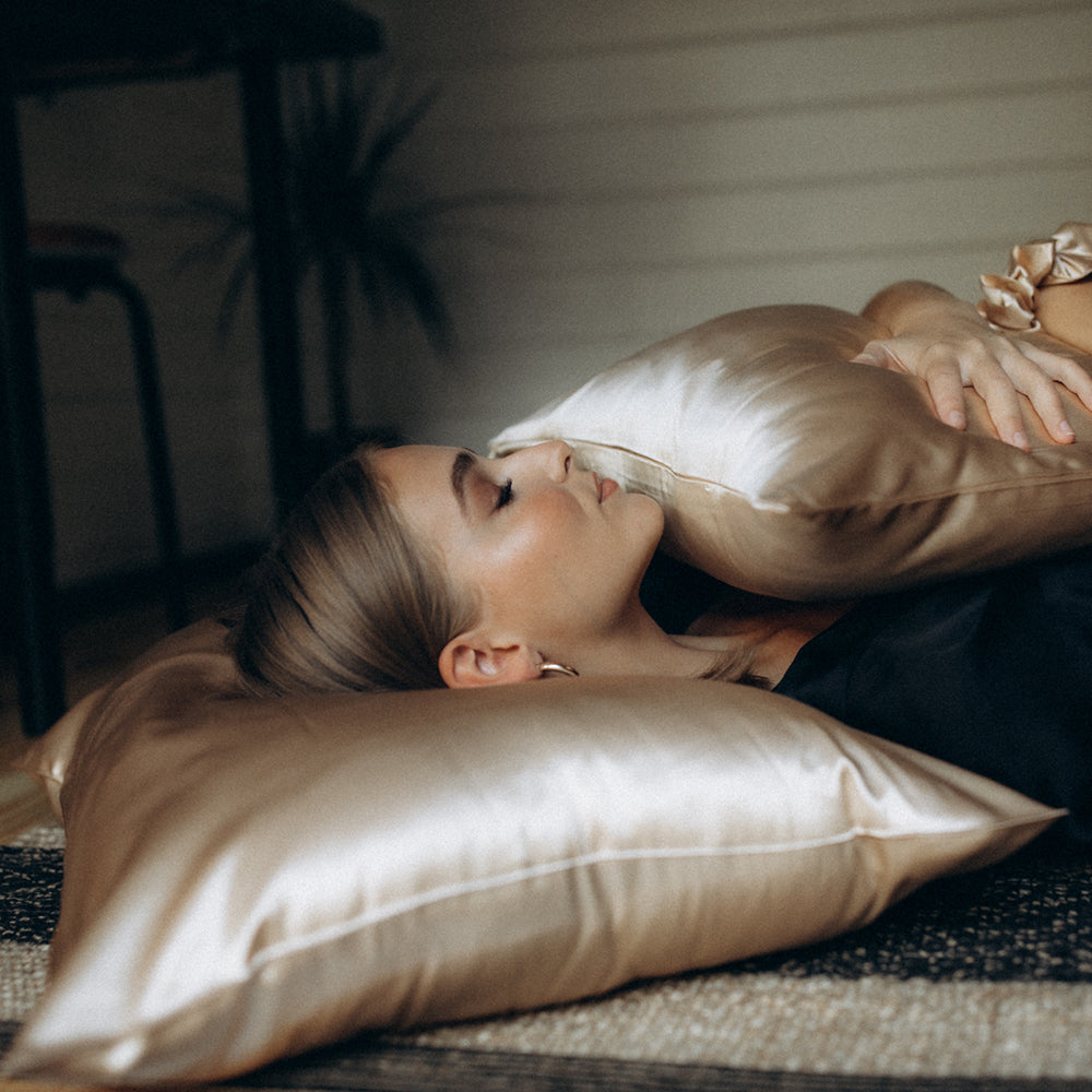 Zīda spilvendrāna ar hialuronskābi Papildu attēls